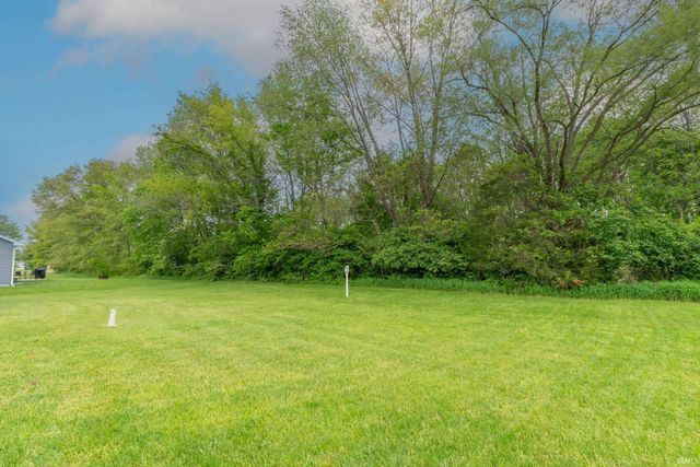56862 Moyer Lane, Elkhart, IN 46516