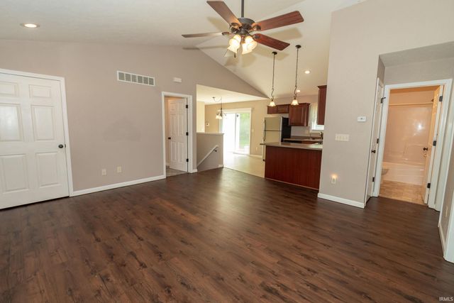 56862 Moyer Lane, Elkhart, IN 46516