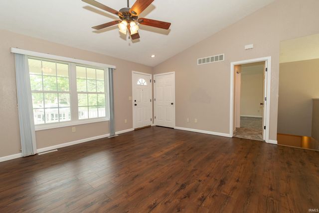 56862 Moyer Lane, Elkhart, IN 46516