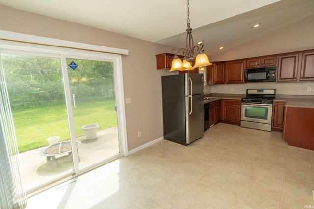 56862 Moyer Lane, Elkhart, IN 46516