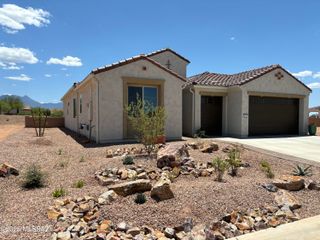 1668 E Comely Court, Green Valley, AZ 85614