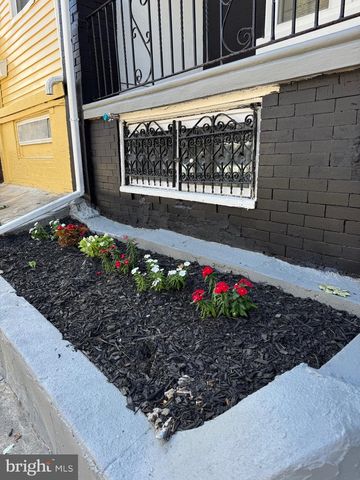 5402 NORFOLK ST, Philadelphia, PA 19143