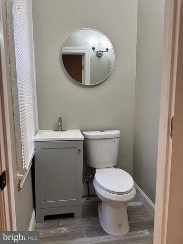 5402 NORFOLK ST, Philadelphia, PA 19143