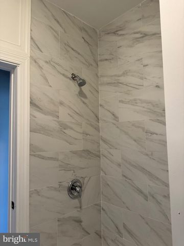 5402 NORFOLK ST, Philadelphia, PA 19143