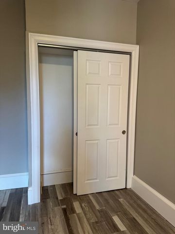 5402 NORFOLK ST, Philadelphia, PA 19143