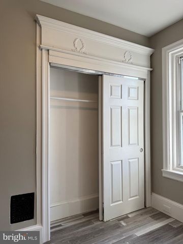 5402 NORFOLK ST, Philadelphia, PA 19143