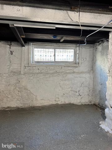 5402 NORFOLK ST, Philadelphia, PA 19143