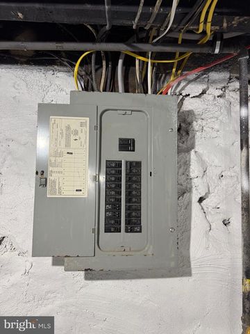 5402 NORFOLK ST, Philadelphia, PA 19143