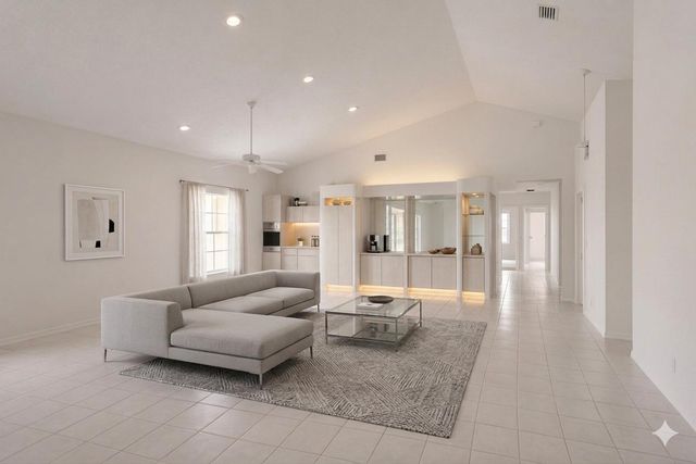 1110 Lytham Court, West Palm Beach, FL 33411