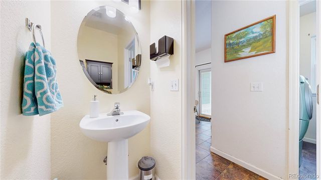 5121 Mt Arapaho Circle, Longmont, CO 80504