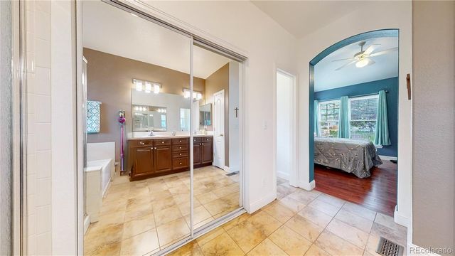 5121 Mt Arapaho Circle, Longmont, CO 80504