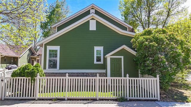 5121 Mt Arapaho Circle, Longmont, CO 80504