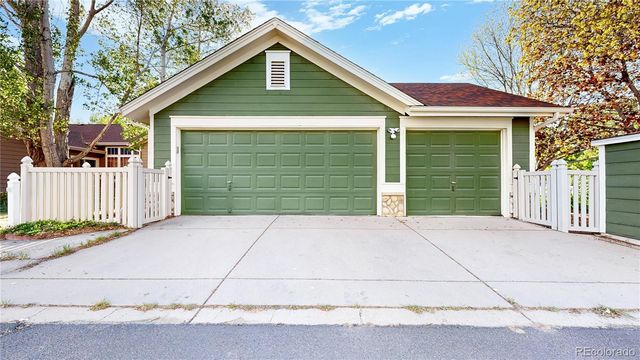 5121 Mt Arapaho Circle, Longmont, CO 80504