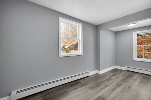 720 Main Street, Winchester, CT 06098