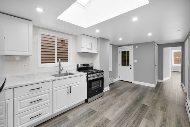 720 Main Street, Winchester, CT 06098