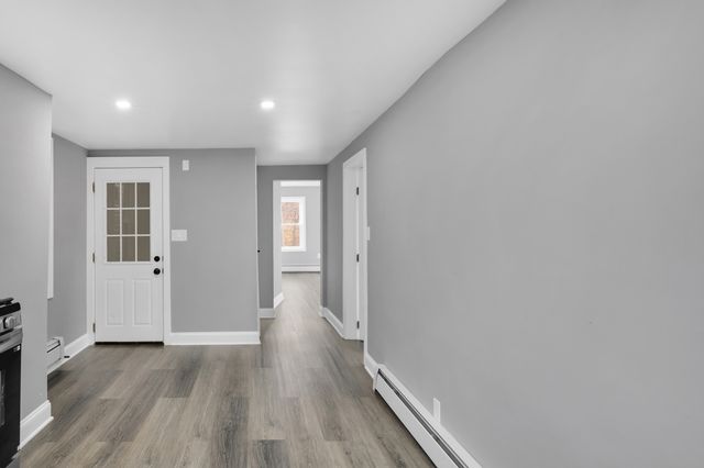 720 Main Street, Winchester, CT 06098