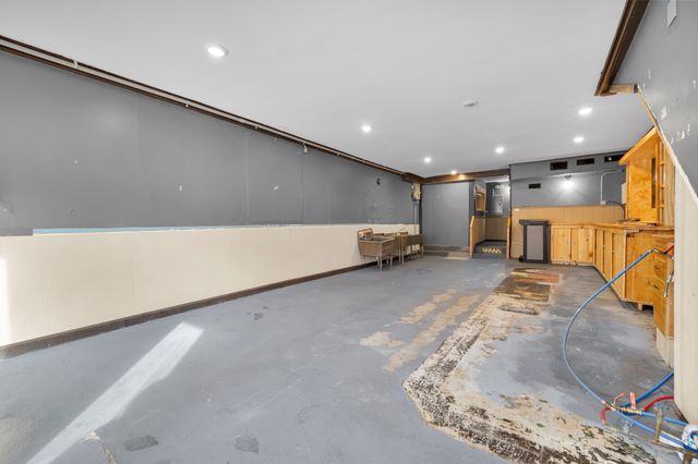 720 Main Street, Winchester, CT 06098