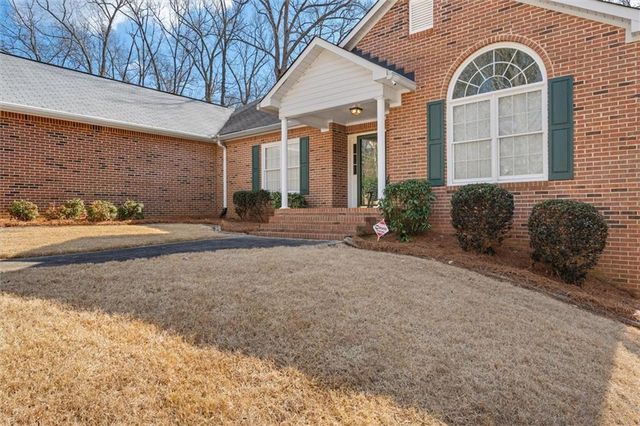 5067 Lazy Acres Drive, Douglasville, GA 30135