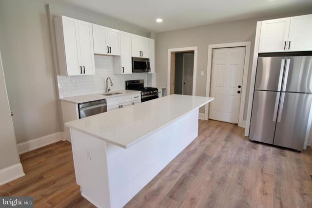 17 W 4TH ST, Bridgeport, PA 19405