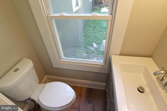 17 W 4TH ST, Bridgeport, PA 19405