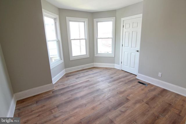 17 W 4TH ST, Bridgeport, PA 19405