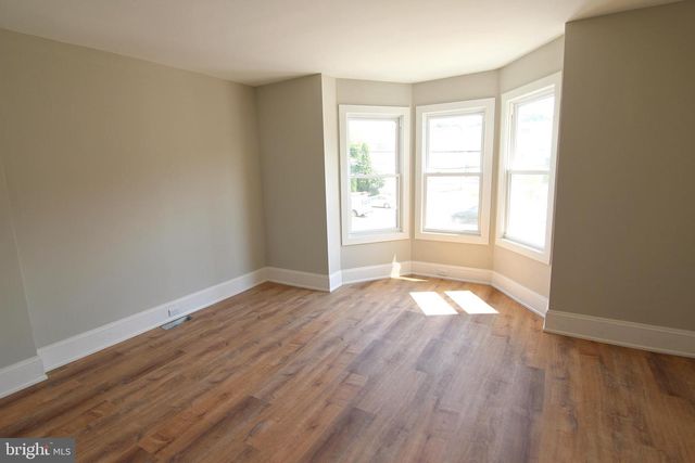 17 W 4TH ST, Bridgeport, PA 19405