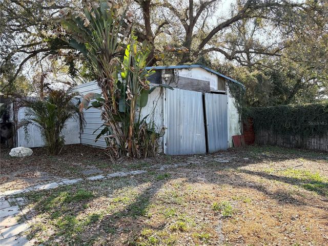 4209 E HANNA AVENUE, Tampa, FL 33610