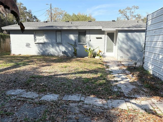 4209 E HANNA AVENUE, Tampa, FL 33610
