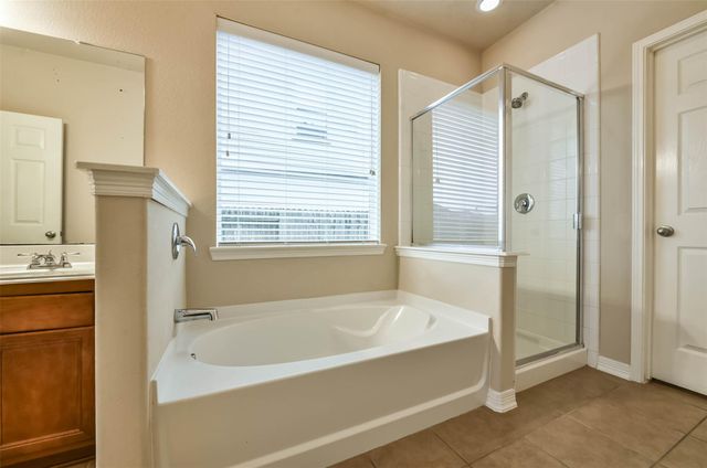 7114 Freesia Court, Baytown, TX 77521