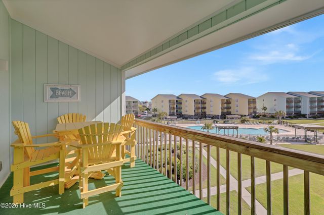 918 N New River Drive 331, Surf City, NC 28445
