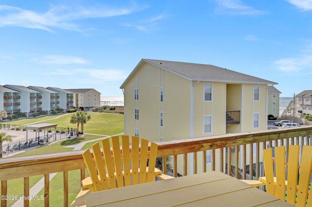 918 N New River Drive 331, Surf City, NC 28445