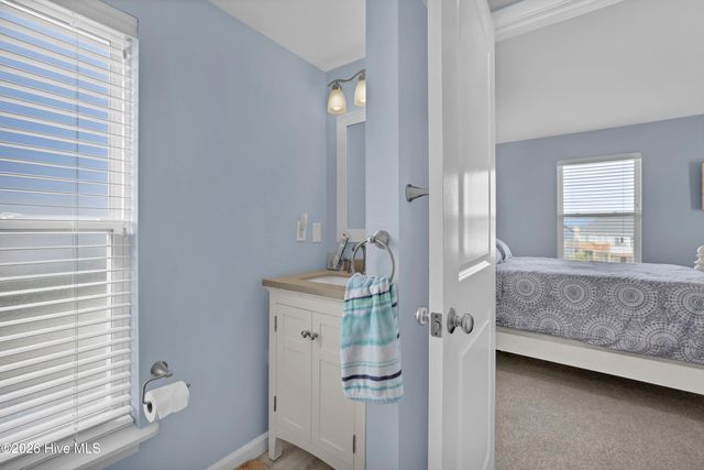 918 N New River Drive 331, Surf City, NC 28445
