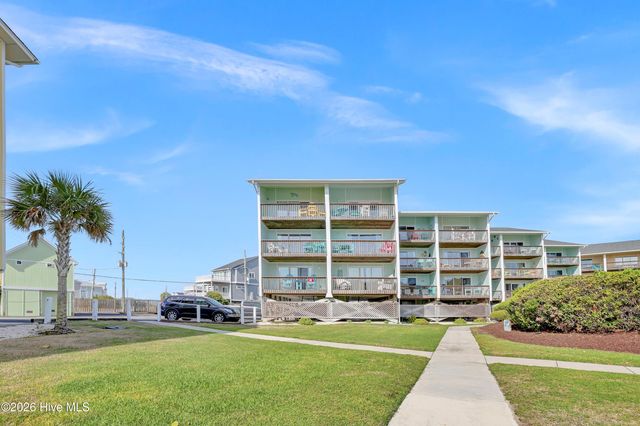 918 N New River Drive 331, Surf City, NC 28445