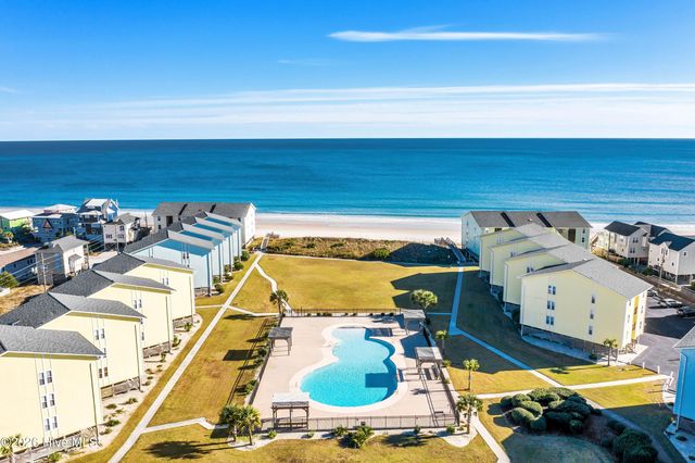 918 N New River Drive 331, Surf City, NC 28445