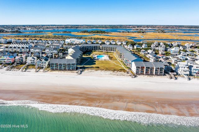 918 N New River Drive 331, Surf City, NC 28445