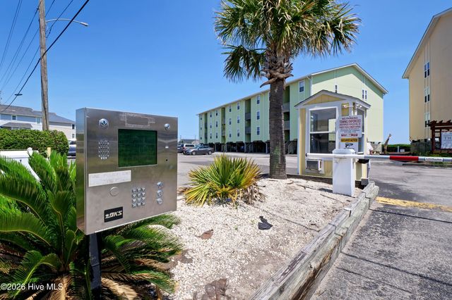 918 N New River Drive 331, Surf City, NC 28445