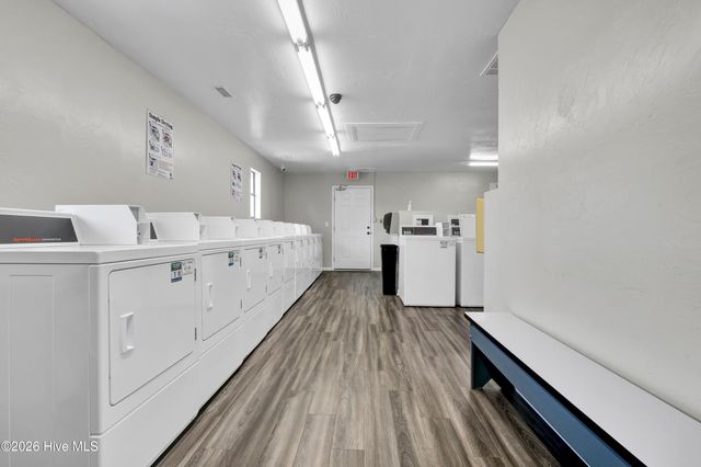 918 N New River Drive 331, Surf City, NC 28445