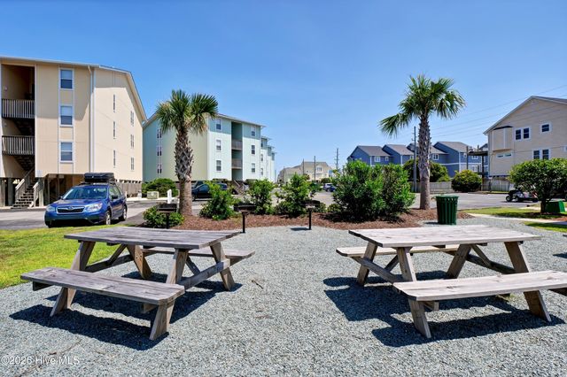 918 N New River Drive 331, Surf City, NC 28445