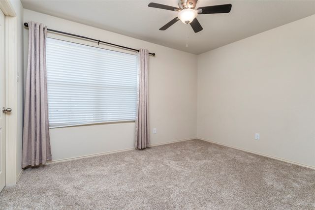 2917 Whitetail Chase Drive, Fort Worth, TX 76108