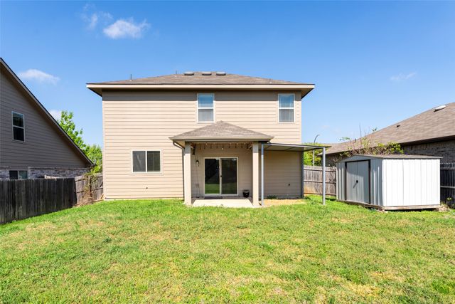 2917 Whitetail Chase Drive, Fort Worth, TX 76108