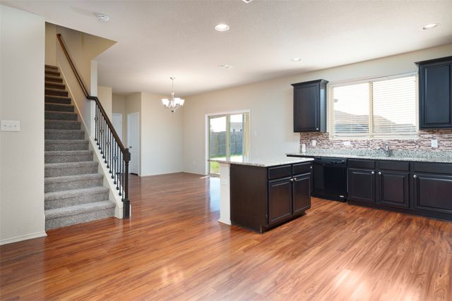 2917 Whitetail Chase Drive, Fort Worth, TX 76108