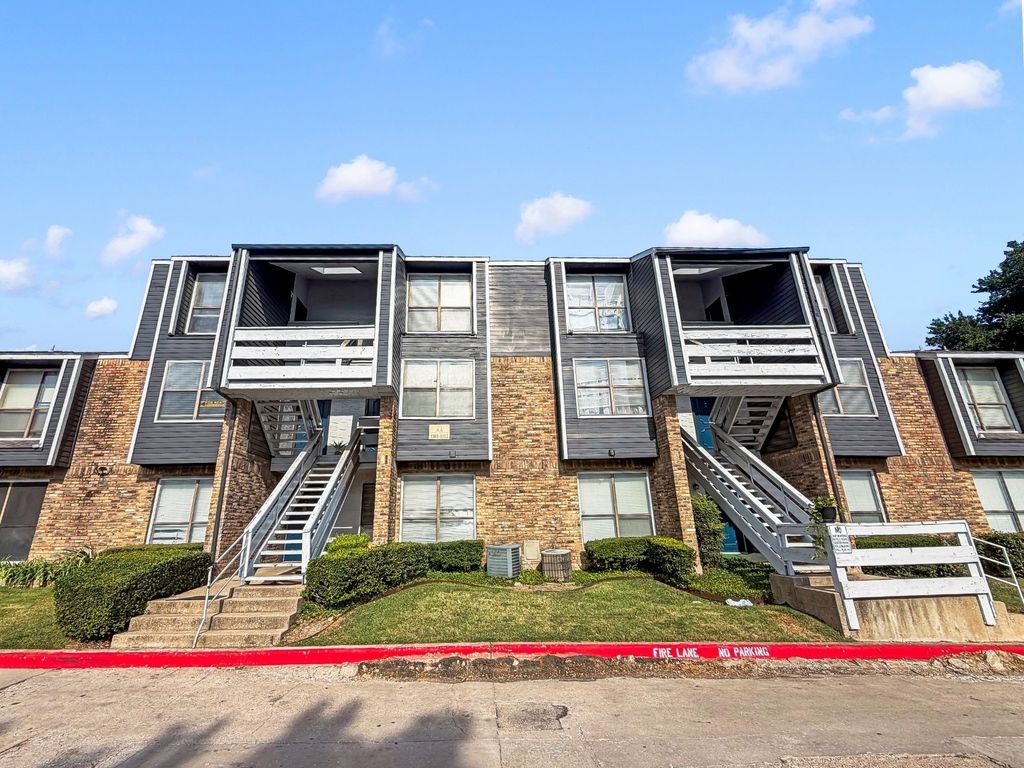 5840 Spring Valley 1104, Dallas, TX 75254