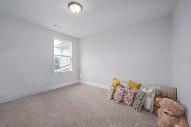 1060 June Wilde Rdg, Spring Hill, TN 37174