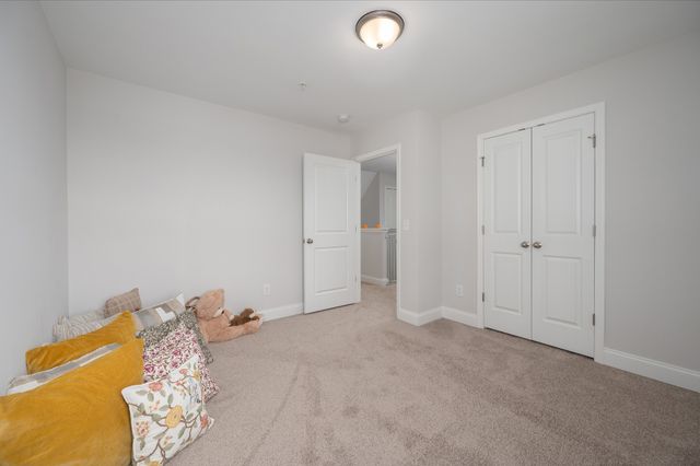 1060 June Wilde Rdg, Spring Hill, TN 37174