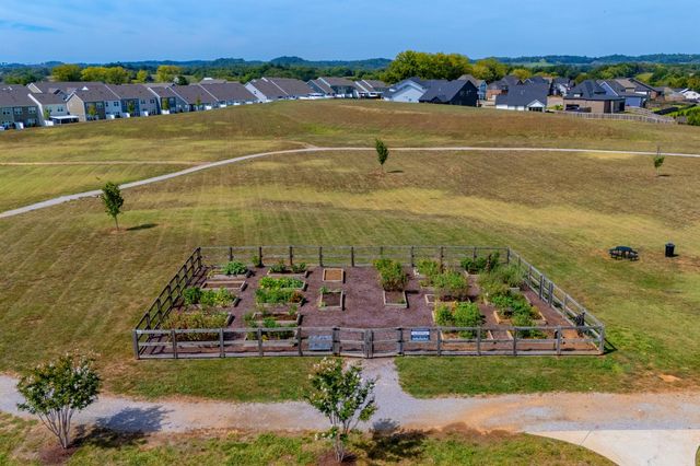 1060 June Wilde Rdg, Spring Hill, TN 37174