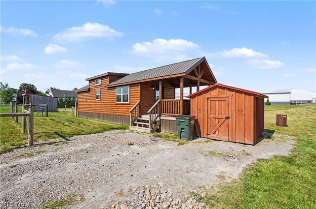 1269 Manchester Avenue NW, Massillon, OH 44647
