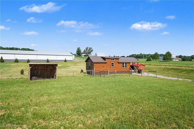 1269 Manchester Avenue NW, Massillon, OH 44647