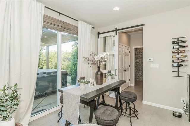 7049 N Cedar Hill, Fresno, CA 93722