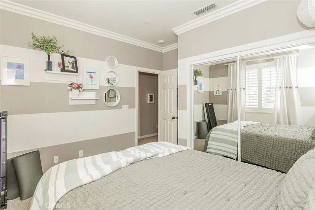 7049 N Cedar Hill, Fresno, CA 93722