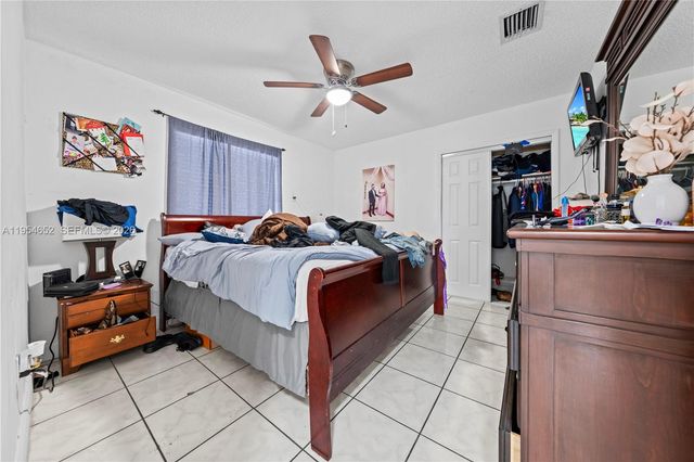 2110 NW 34th St, Miami, FL 33142